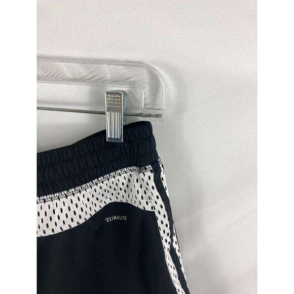 Adidas Climalite Mesh Detail Athletic Shorts Size Small - Picture 4 of 6